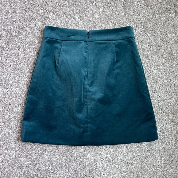 J.Crew Re-Imagined Emerald Green Cotton Stretch Velvet Mini Skirt Size 0 Zip - Picture 7 of 8